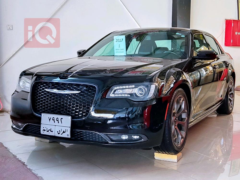 كرايسلر 300